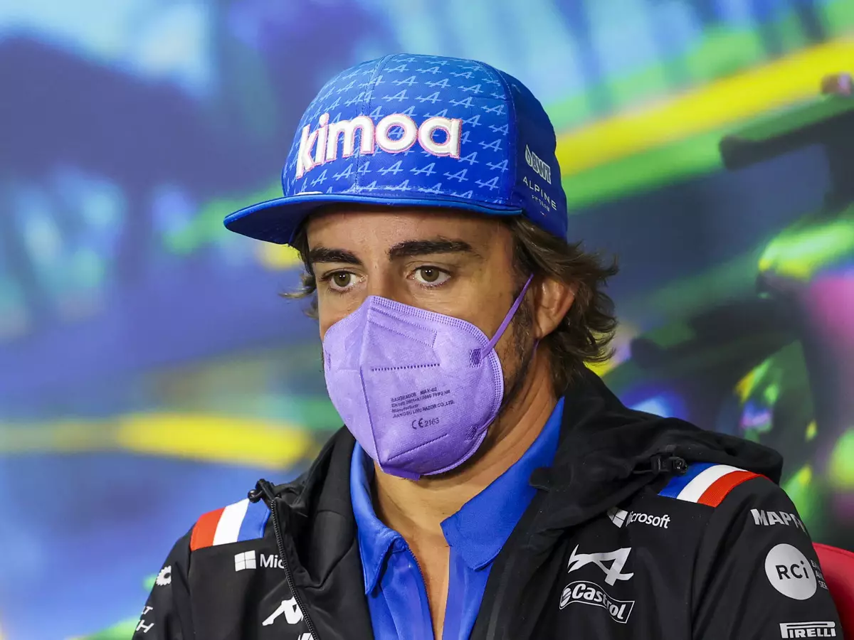 Foto zur News: Alonso über neuen Vertrag: "Wenn ich 25 wäre, gäbe es keine Diskussionen"