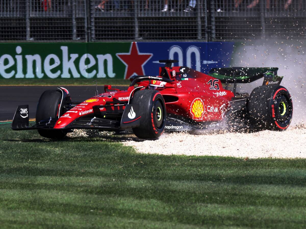 Foto zur News: Freitagstraining Melbourne: Ferrari wieder schneller als Max Verstappen