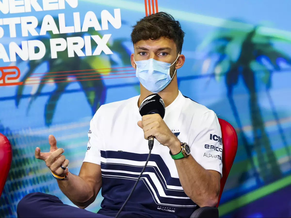 Pierre Gasly Foto zur News: Pierre Gasly über FIA: "Wenn sie meinen Arsch kontrollieren wollen, bitte!"