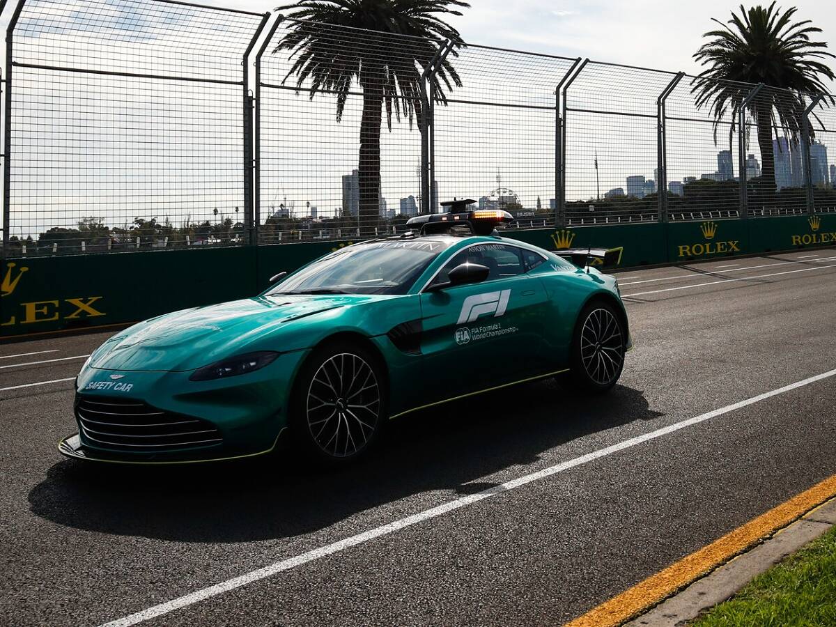 Foto zur News: "Schildkröte"-Kritik am Safety-Car von Aston Martin: So reagiert die FIA!