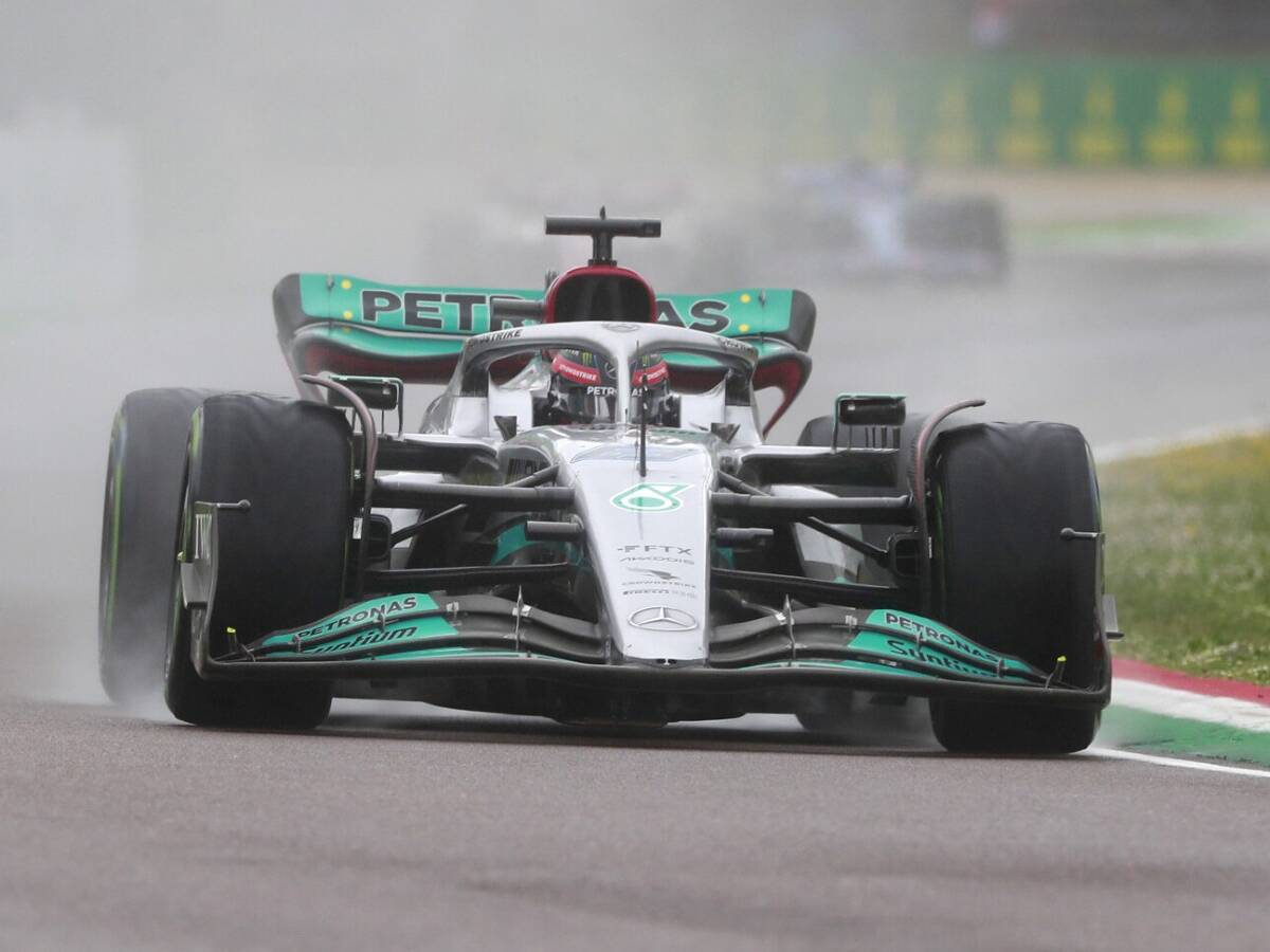 Foto zur News: Theorie: Holt Russell deshalb mehr aus dem Mercedes raus als Hamilton?
