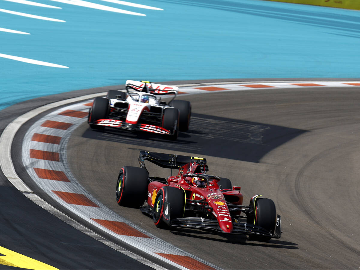 Foto zur News: Trotz Bitte der Fahrer: FIA will Strecke vor dem Rennen nicht zusätzlich reinigen