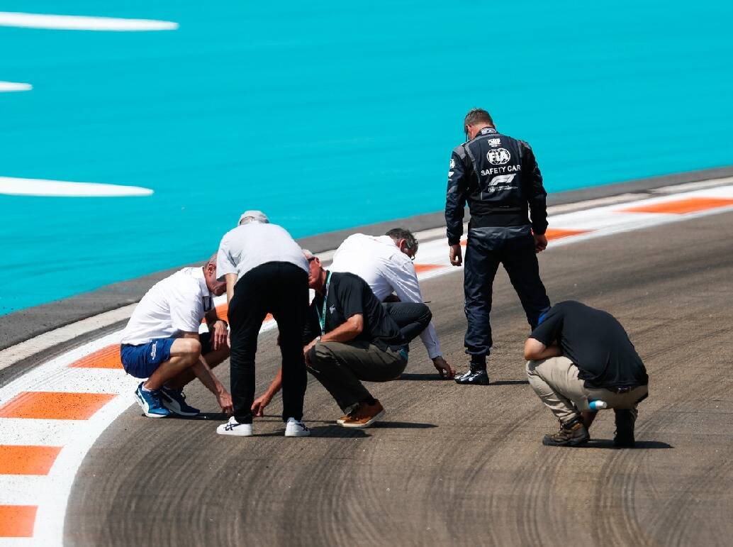 Foto zur News: Analyse: Was wirklich los war mit dem Formel-1-Asphalt in Miami