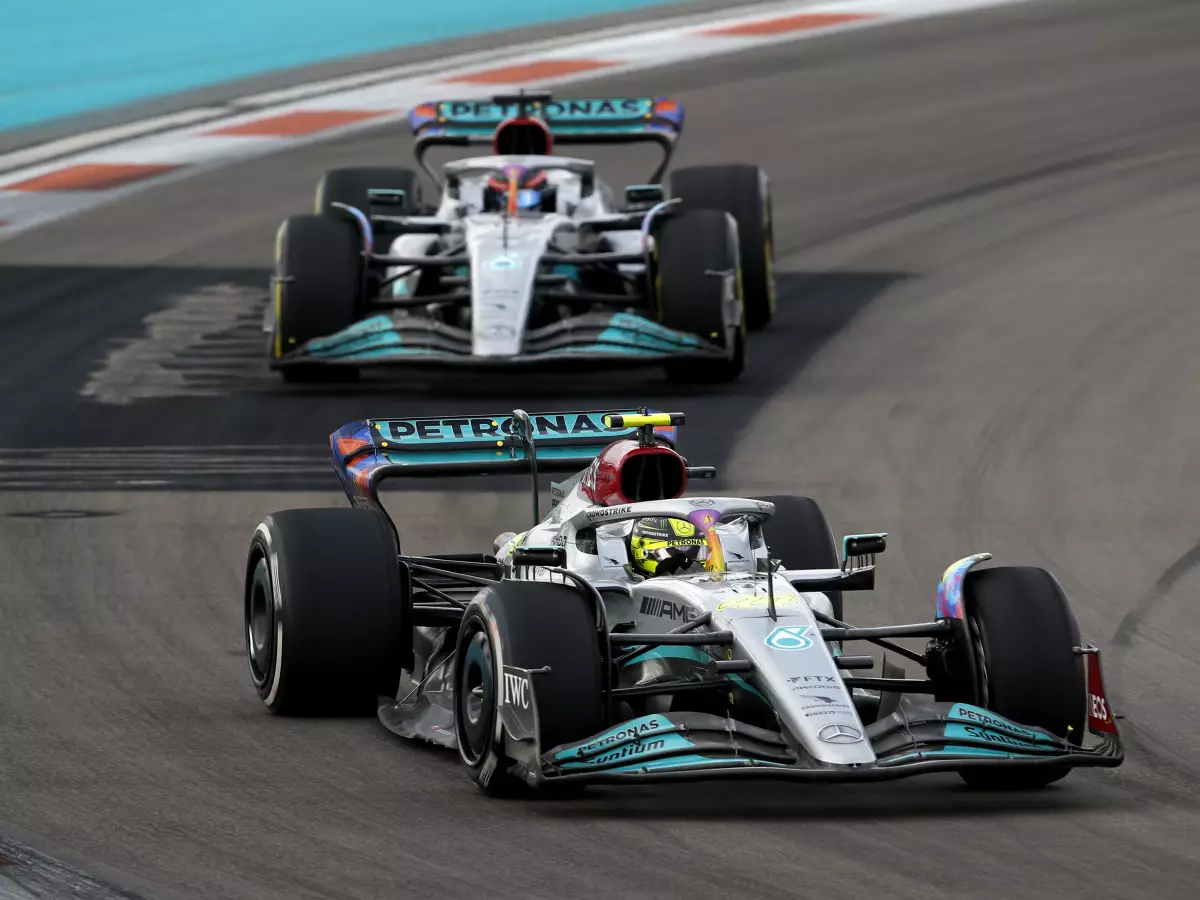 Lewis Hamilton, George Russell Foto zur News: Mercedes rätselt: Was lief nach dem starken Miami-Freitag schief?