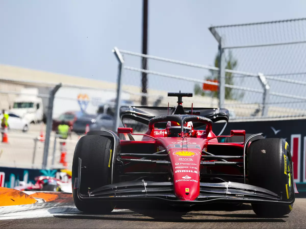 Charles Leclerc Foto zur News: Miami-Organisatoren prüfen Änderung der unliebsamen Schikane