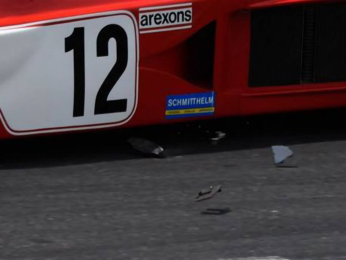 Foto zur News: Im Bild: Die gebrochene Bremsscheibe, die Leclercs Monaco-Unfall verursachte