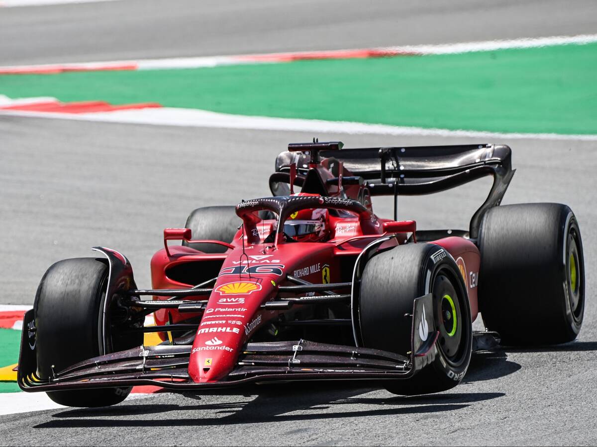 Foto zur News: F1-Training Barcelona: Ferrari mit Updates zur Doppelbestzeit