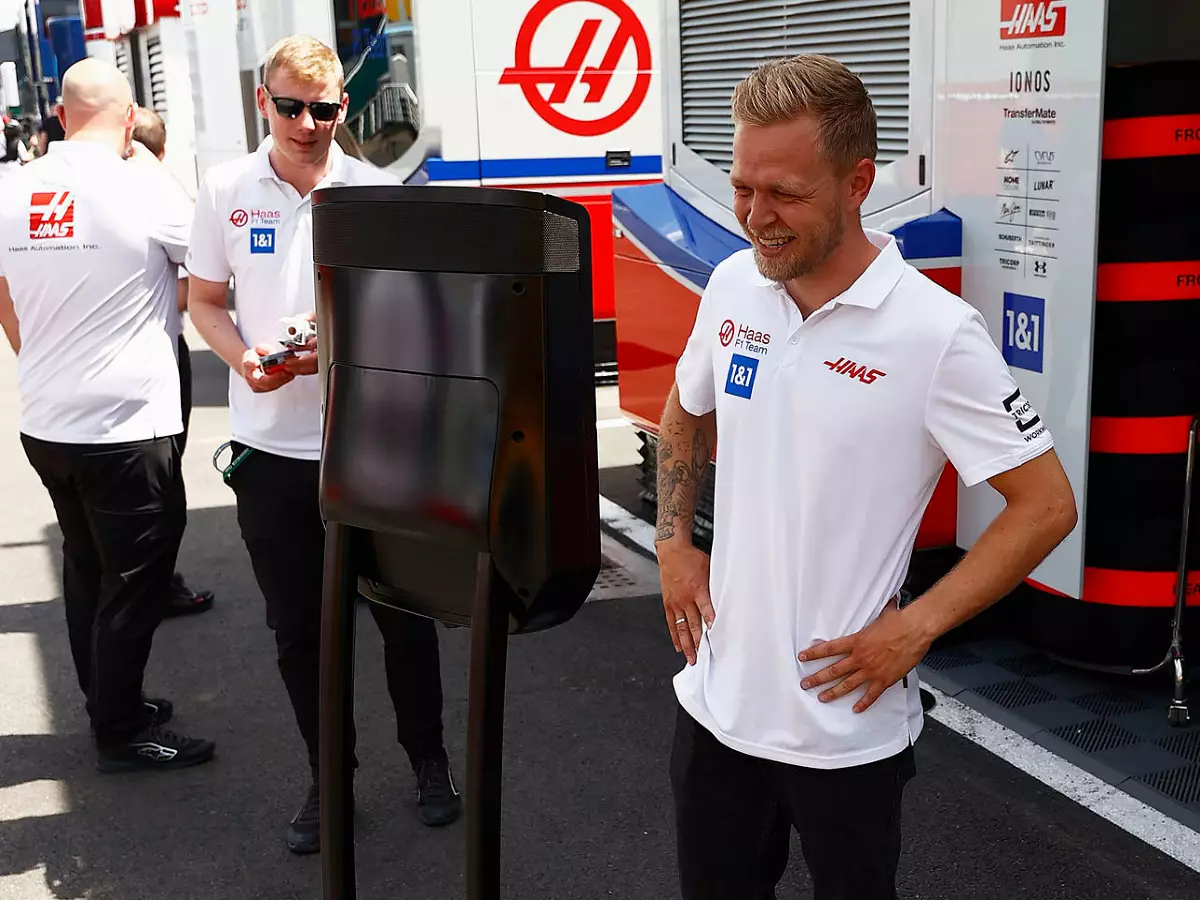 Foto zur News: Virtuelles Meet #AND# Greet: Formel 1 testet erstmals Paddock-Roboter