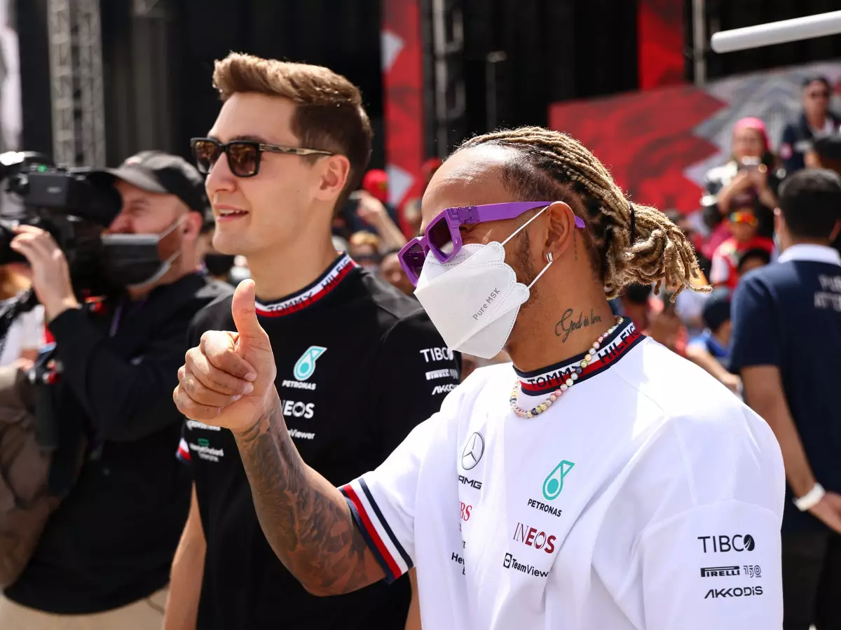 George Russell, Lewis Hamilton Foto zur News: Alonso: Hamilton-Rekorde waren nur mit bestem Auto möglich