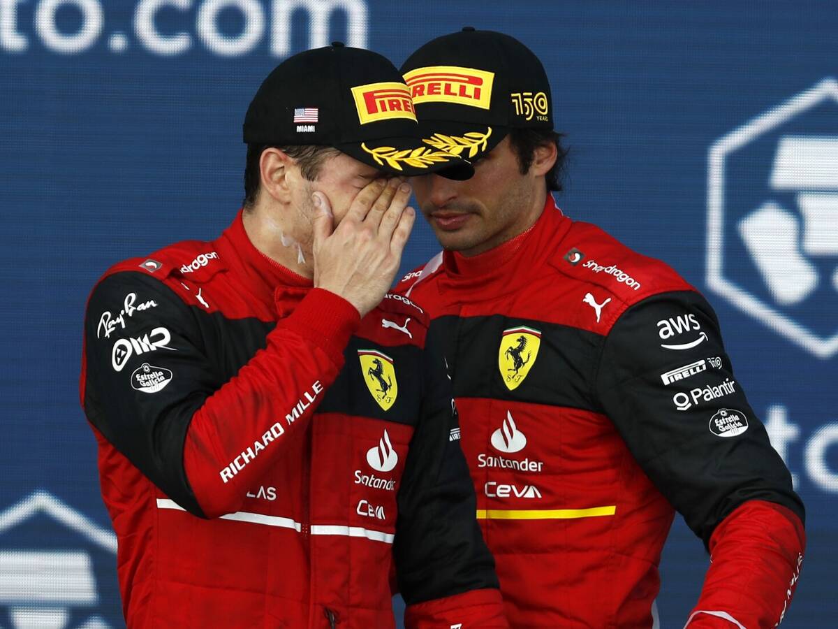 Foto zur News: Sainz schwächelt: Charles Leclerc erwartet keine Teamorder von Ferrari