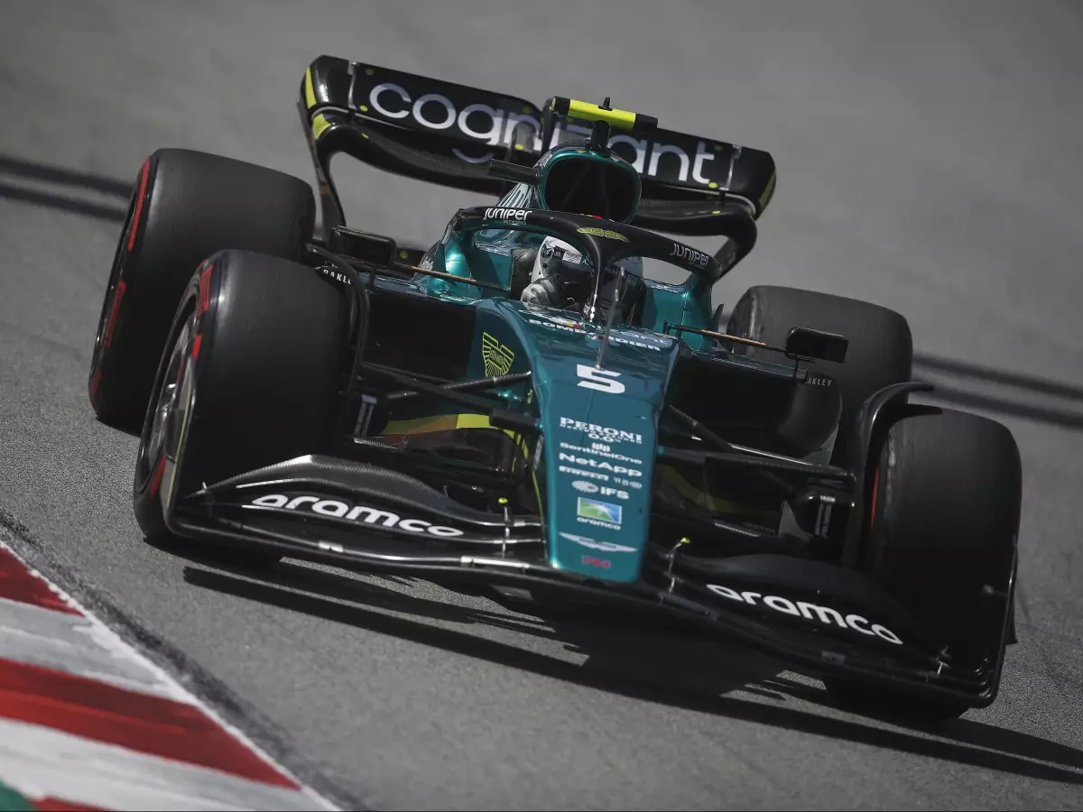 Sebastian Vettel Foto zur News: Warum Aston Martin zwei Konzepte für sein Auto 2022 entwickelt hat