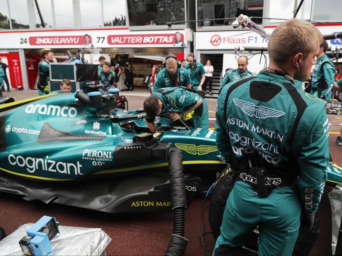 Foto zur News: "Copygate 2.0": Vettel nimmt Aero-Chef Dan Fallows in Schutz
