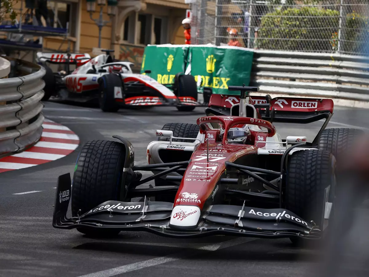 Foto zur News: Was war mit dem Geheimfavoriten Valtteri Bottas in Monaco los?