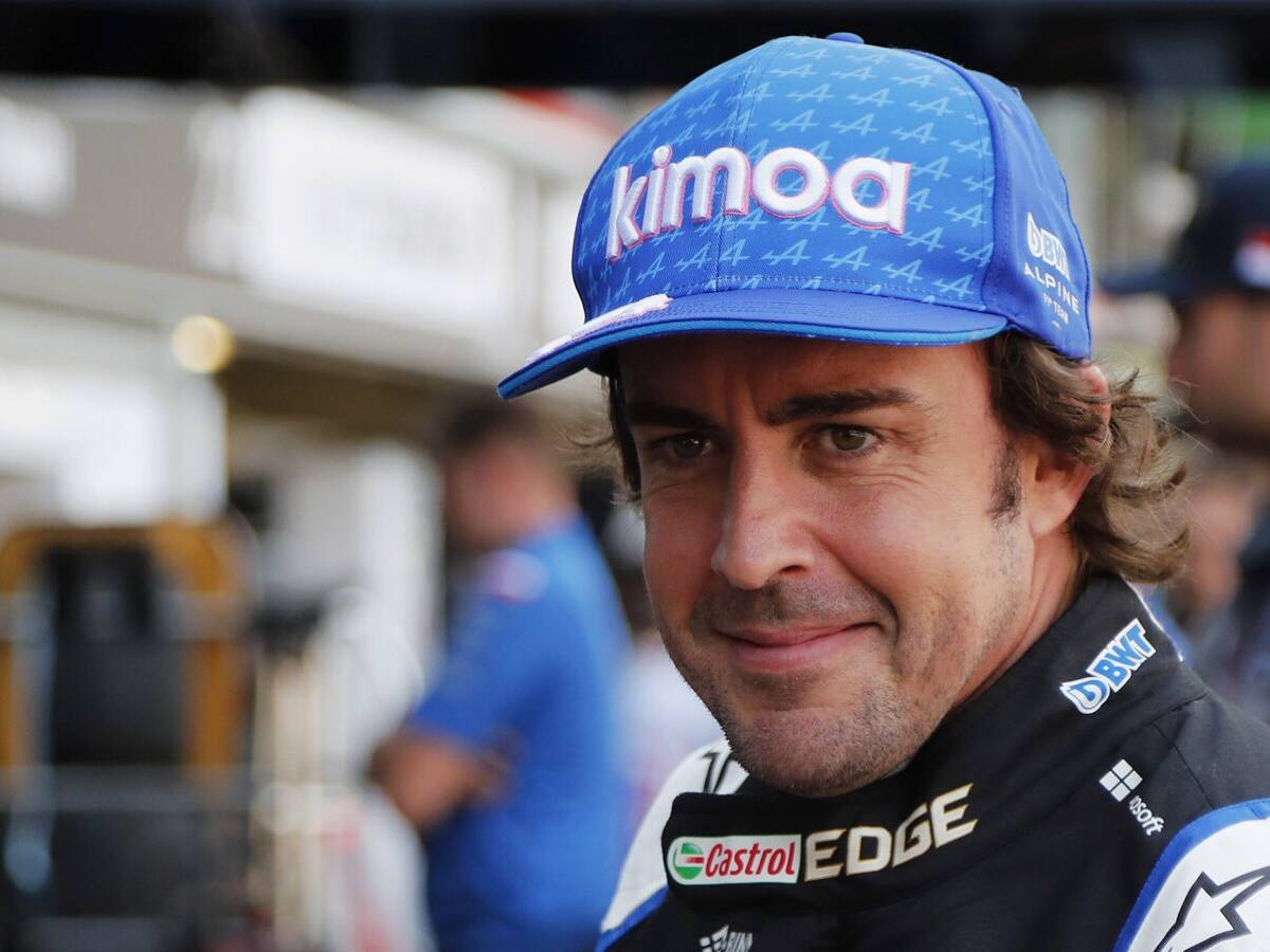 Foto zur News: Jetzt doch: Fernando Alonso entschuldigt sich für Kritik an FIA
