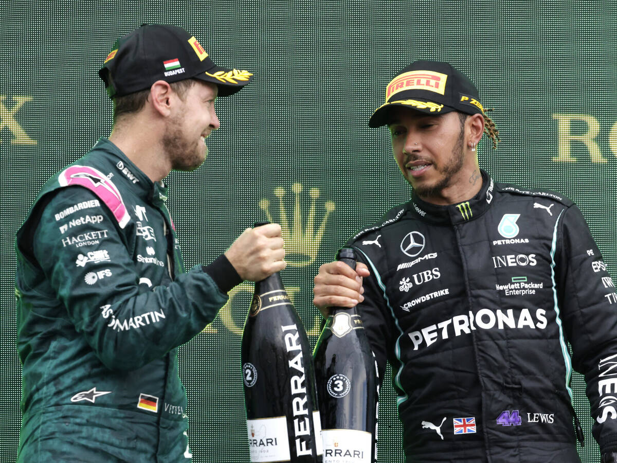 Foto zur News: Vettel: Verstehe, dass Hamilton gerade weniger heiß ist als Russell