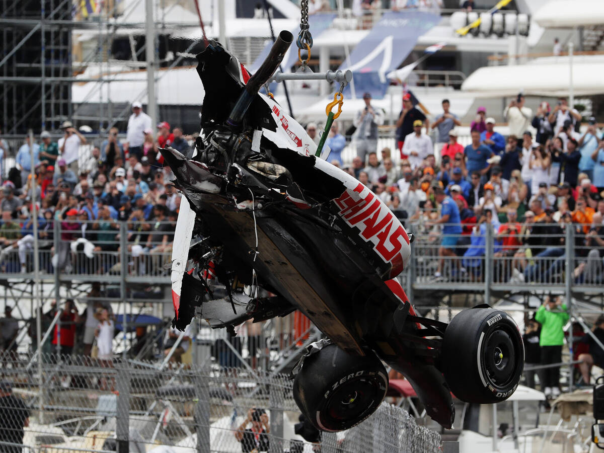 Foto zur News: Steiner bestätigt: Unfallchassis aus Monaco nicht kaputt