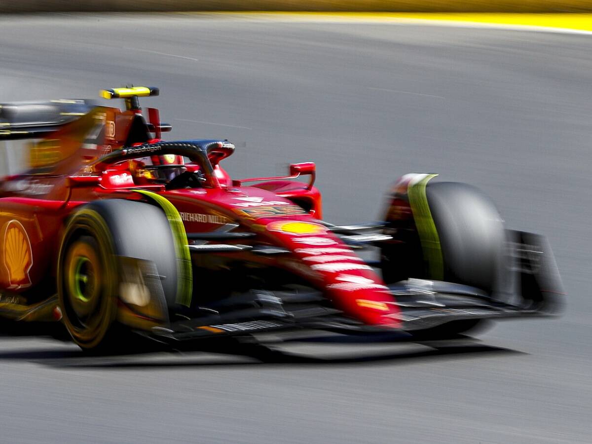 Foto zur News: Sainz: Was Ferrari nach dem Doppel-Aus in Baku von Red Bull lernen kann