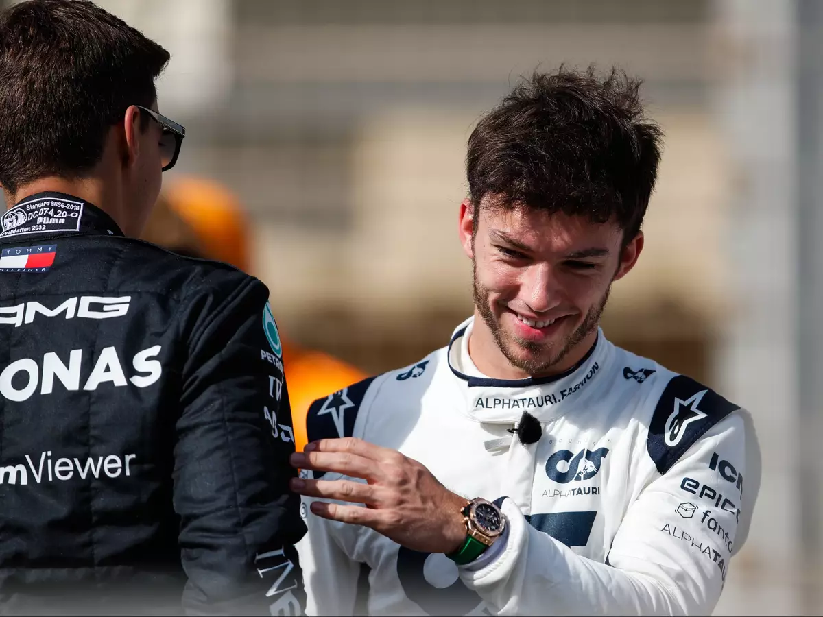 Pierre Gasly, George Russell Foto zur News: Pierre Gasly zu Mercedes: Ist was dran an den Gerüchten?