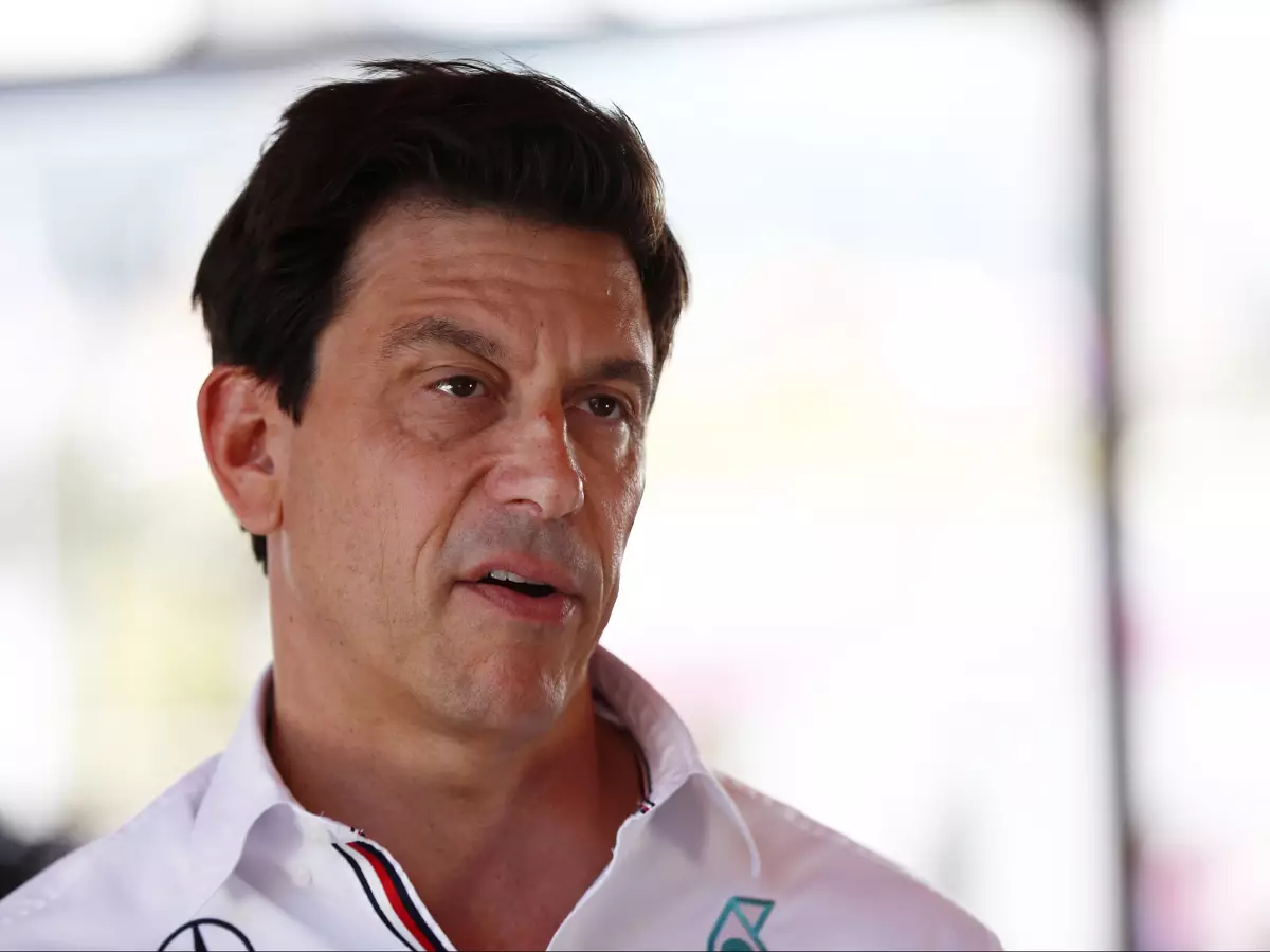 Toto Wolff Foto zur News: Toto Wolff über Mercedes W13: "Es gibt keine 'heiligen Kühe'"