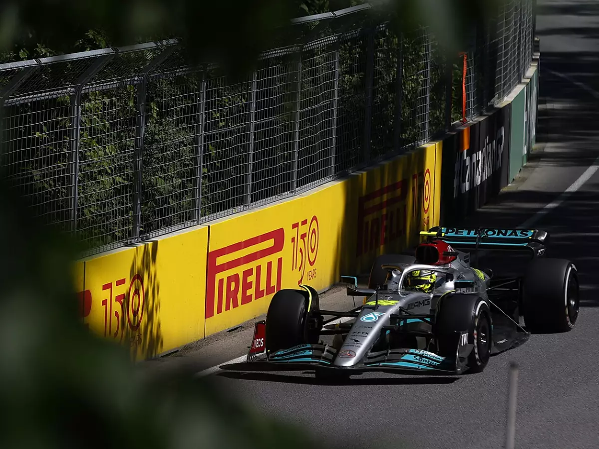 Lewis Hamilton (Mercedes W13) beim Formel-1-Rennen in Kanada 2022 Foto zur News: Mercedes: Nicht "selbstgefällig" wegen perfekter Zuverlässigkeit
