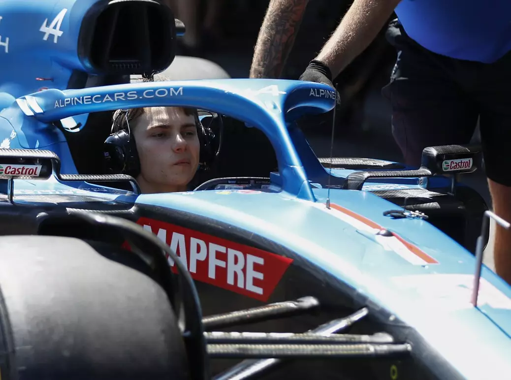 Oscar Piastri Foto zur News: Alpine-Teamchef rechnet 2023 mit Piastri-Debüt in der Formel 1