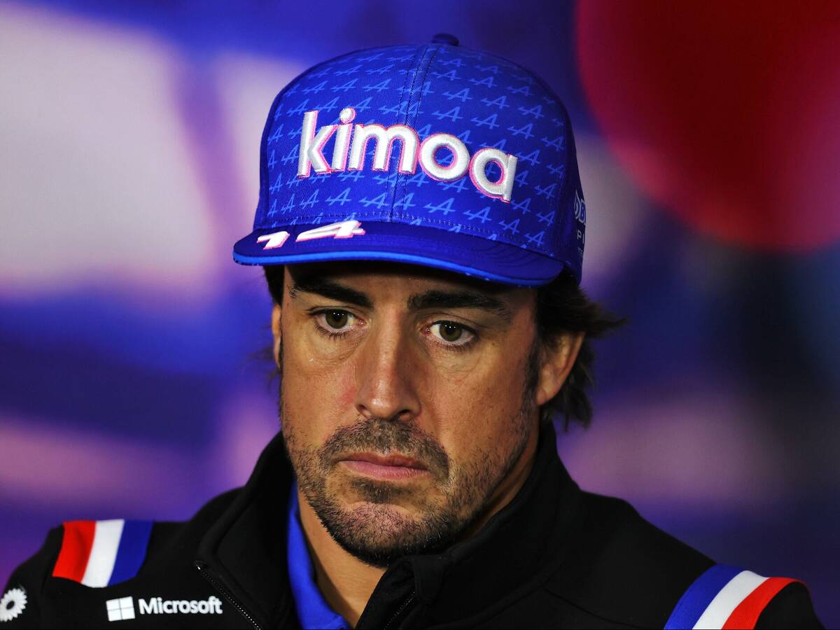Foto zur News: Häufige Spurwechsel: Alonso rechnete mit Strafe für Leclerc in Silverstone