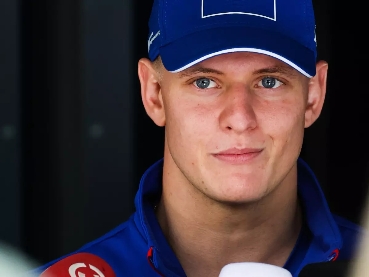 Mick Schumacher Foto zur News: Haas: Ferrari entscheidet nicht allein über Mick Schumachers Zukunft