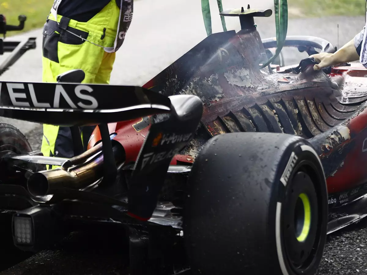 Foto zur News: "Herzzerreißend": Carlos Sainz hadert mit Motorplatzer in Spielberg