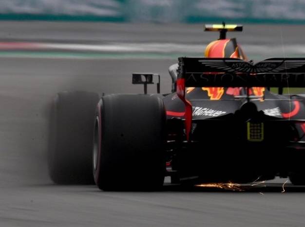 Foto zur News: Bremsstaub im Gesicht: Formel 1 diskutiert mit Teams mögliche Lösung