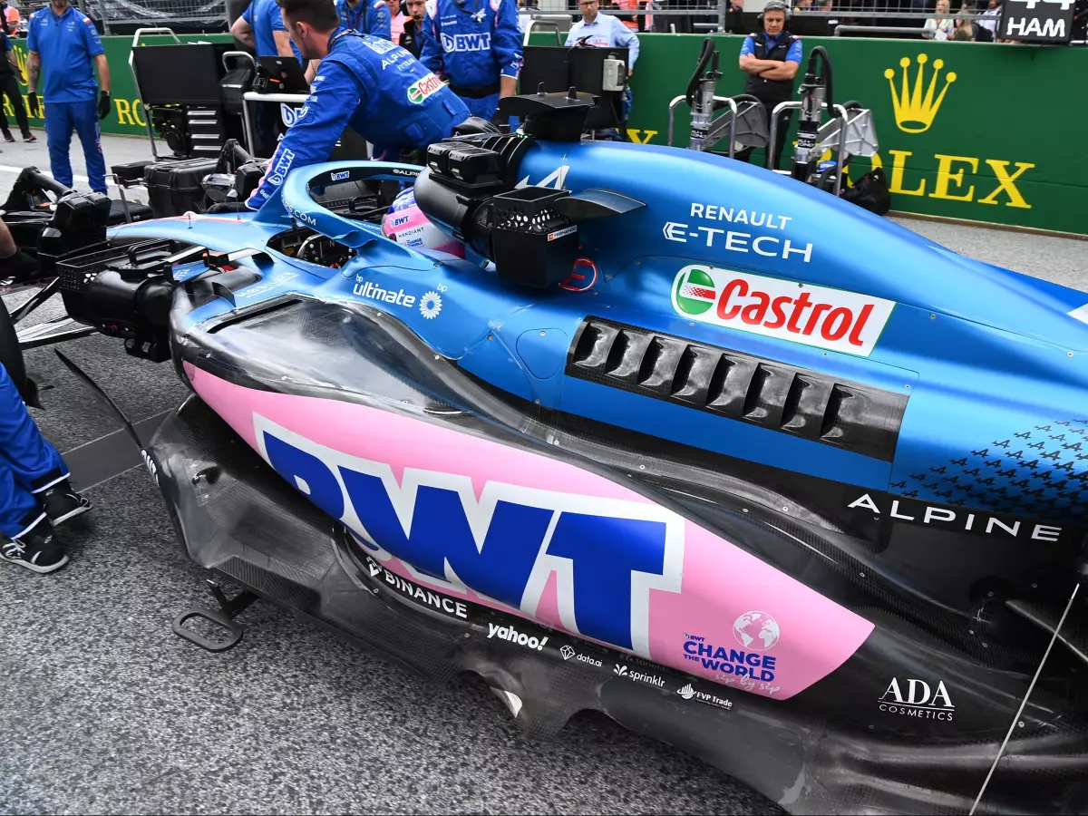 Fernando Alonso Foto zur News: Alpine offenbart Ursachen für jüngste Zuverlässigkeitsprobleme