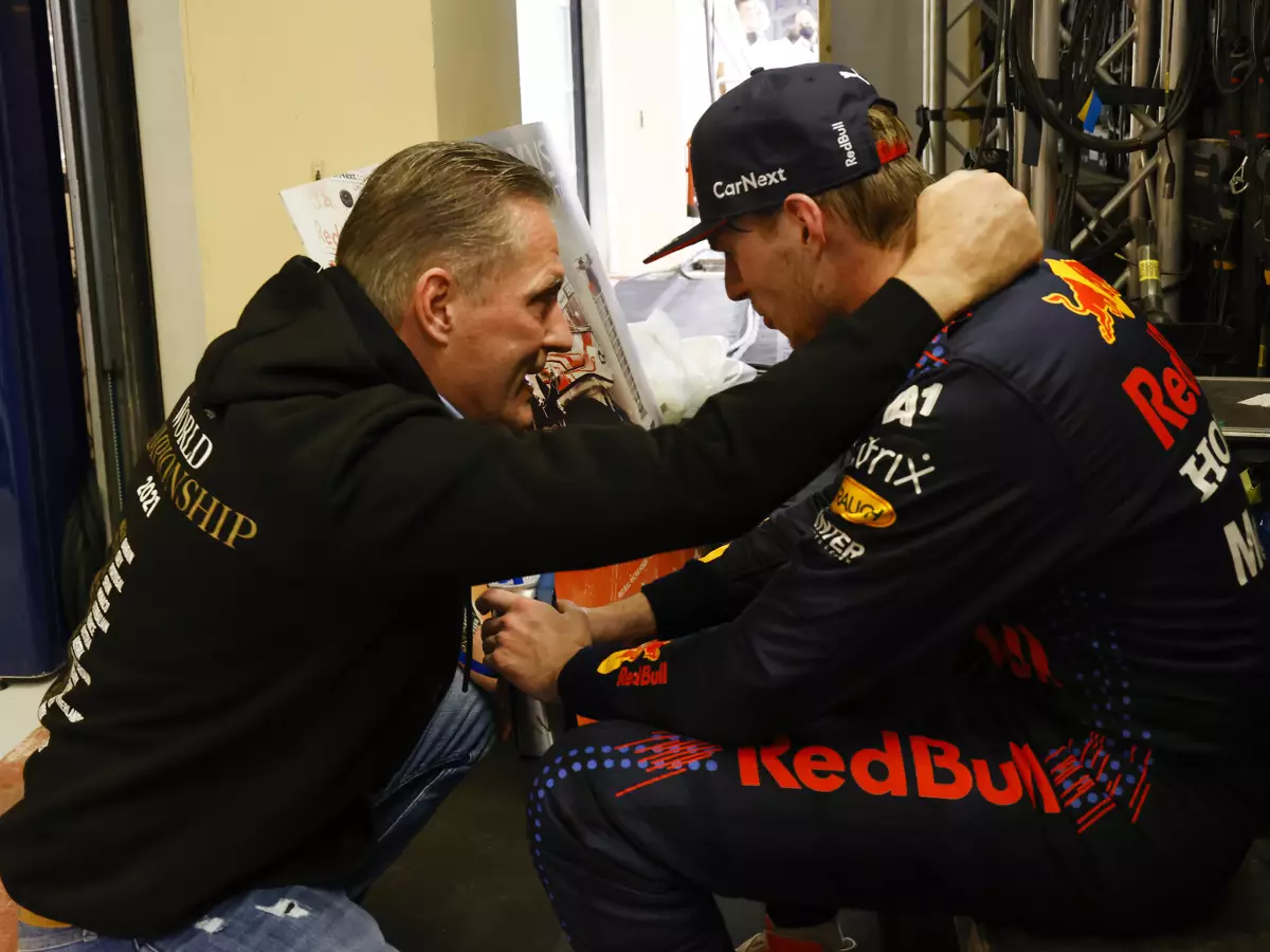 Foto zur News: Max Verstappen: "Ohne meinen Dad würde ich jetzt nicht hier sitzen"