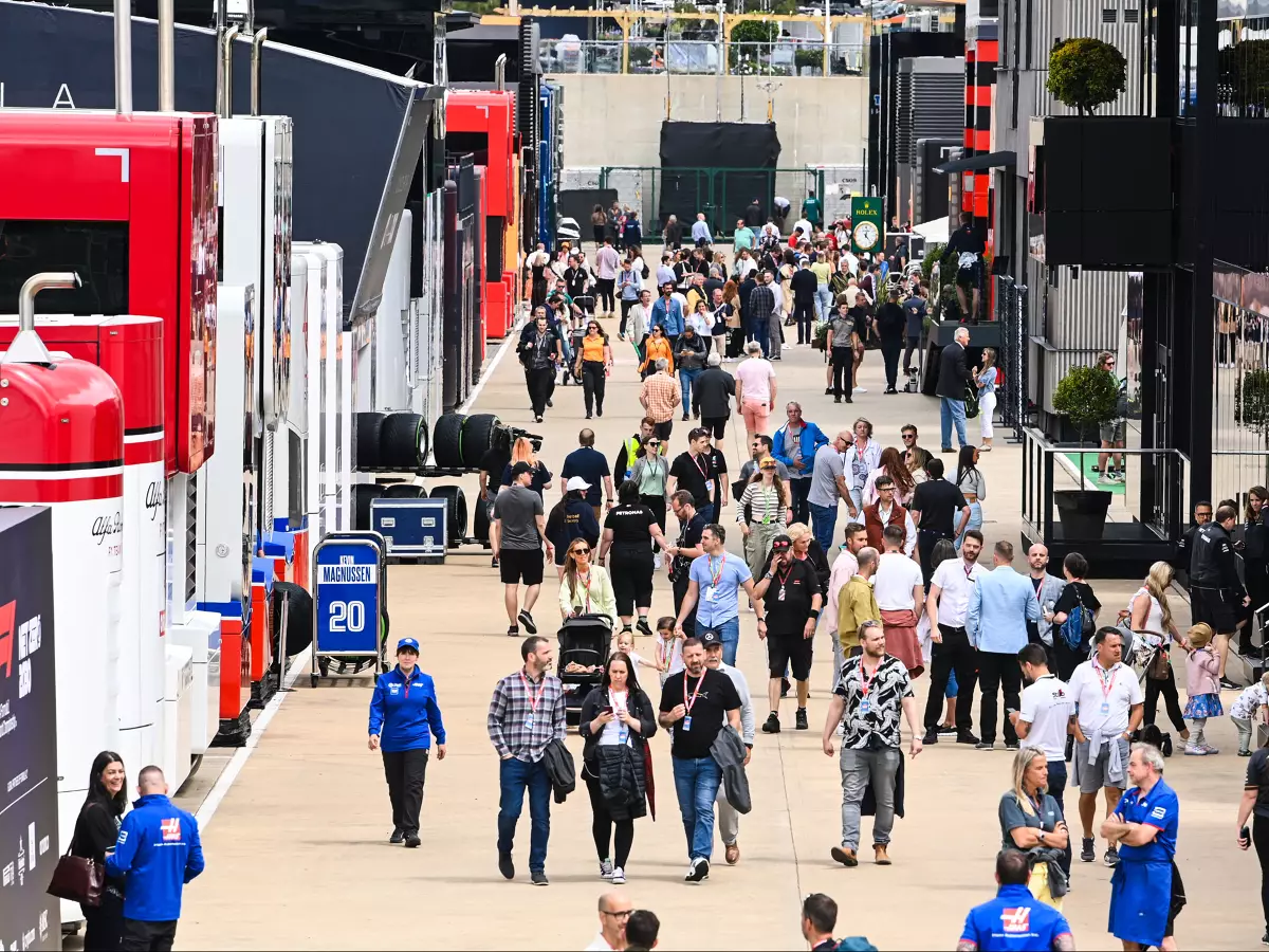 Foto zur News: FIA ändert Regeln für Sperrfristen im Formel-1-Fahrerlager