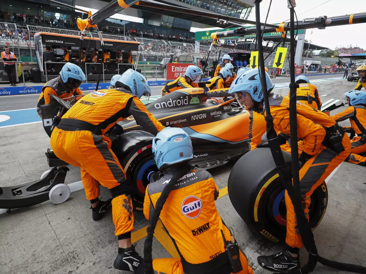 Foto zur News: McLaren: Bei den Boxenstopps 2022 plötzlich eines der besten Teams