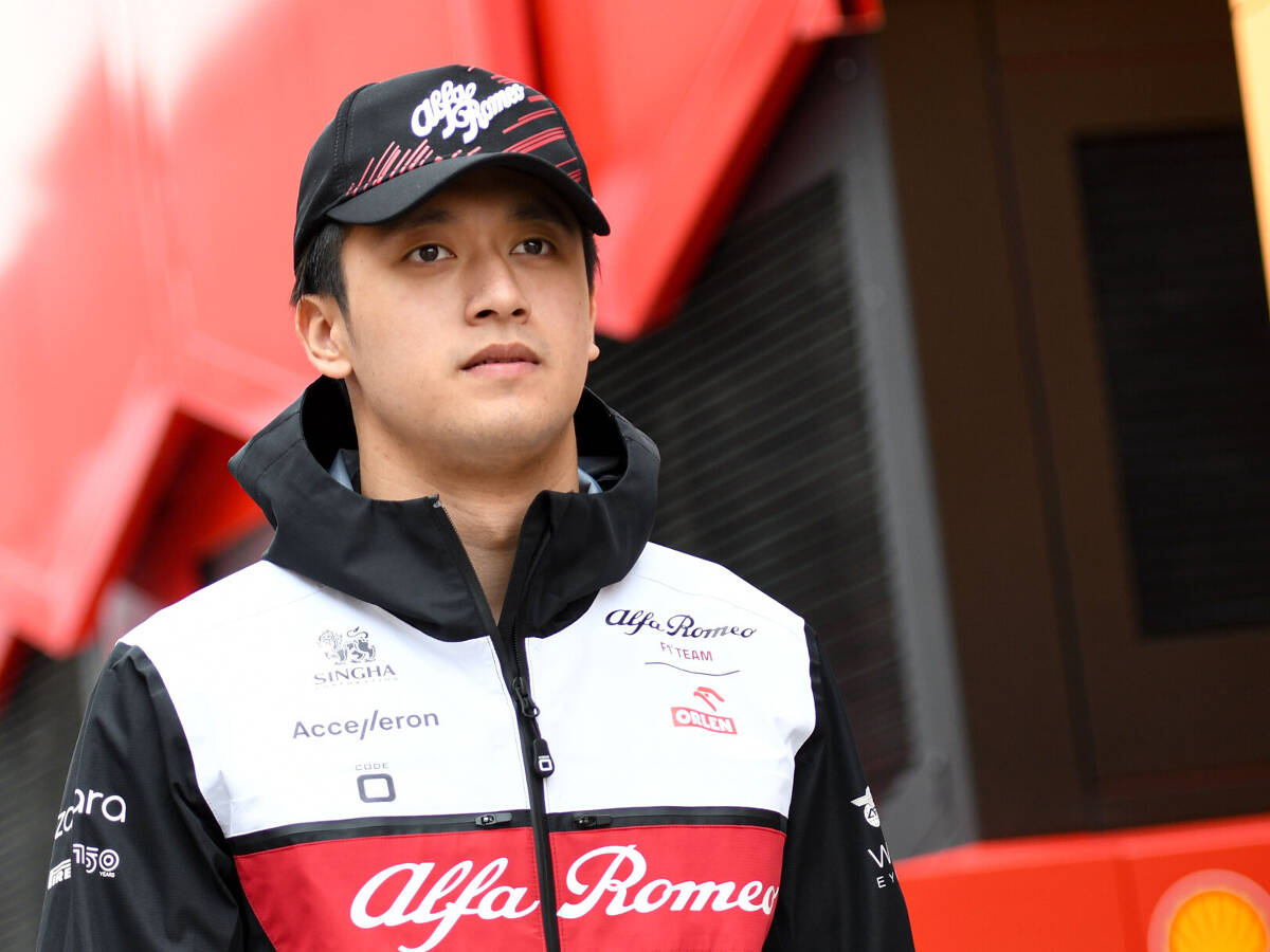 Foto zur News: Zhou schaut nicht zu anderen Teams: Fokus liegt auf Alfa-Romeo-Cockpit 2023
