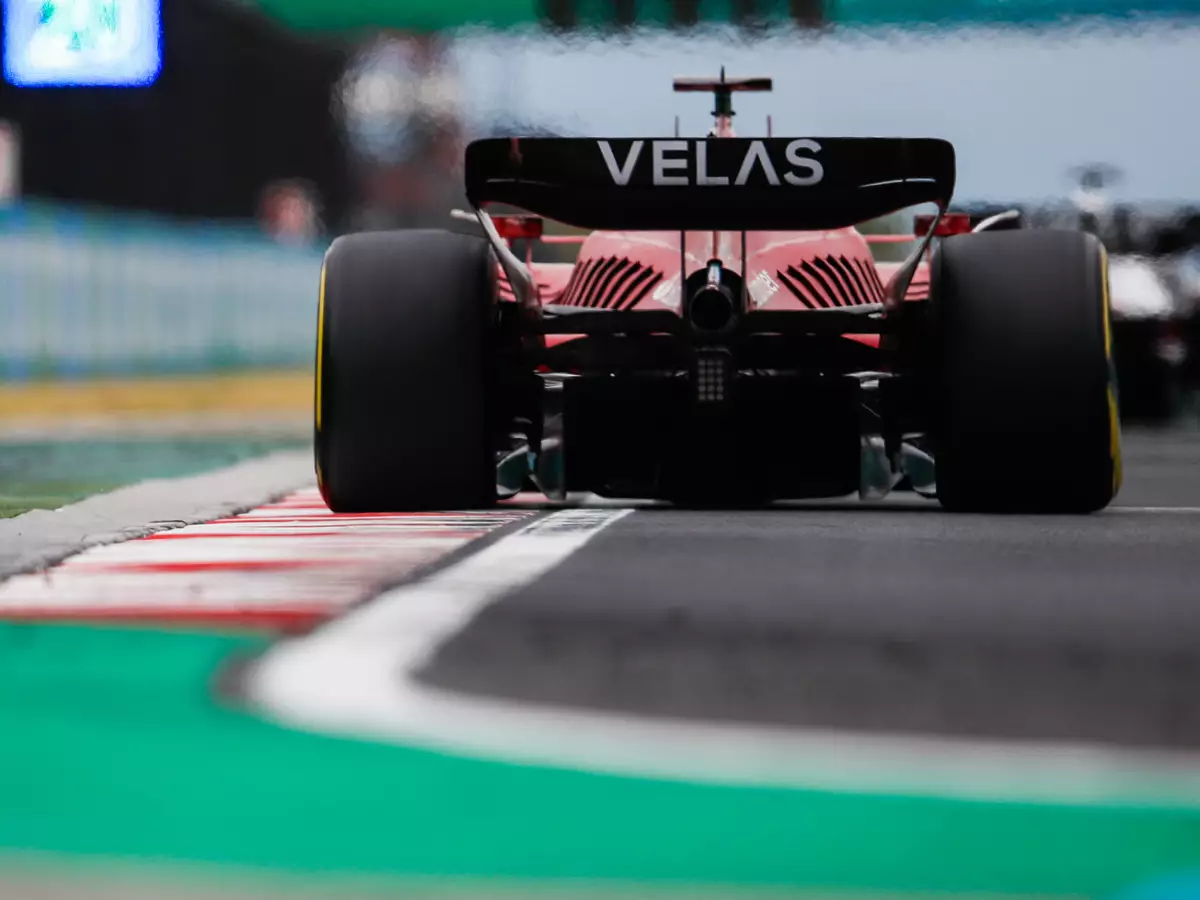 Charles Leclerc (Ferrari F1-75) beim Formel-1-Rennen in Ungarn 2022 Foto zur News: Formel-1-Motorenstrafen 2022: 19 von 20 Fahrern schon am Limit!