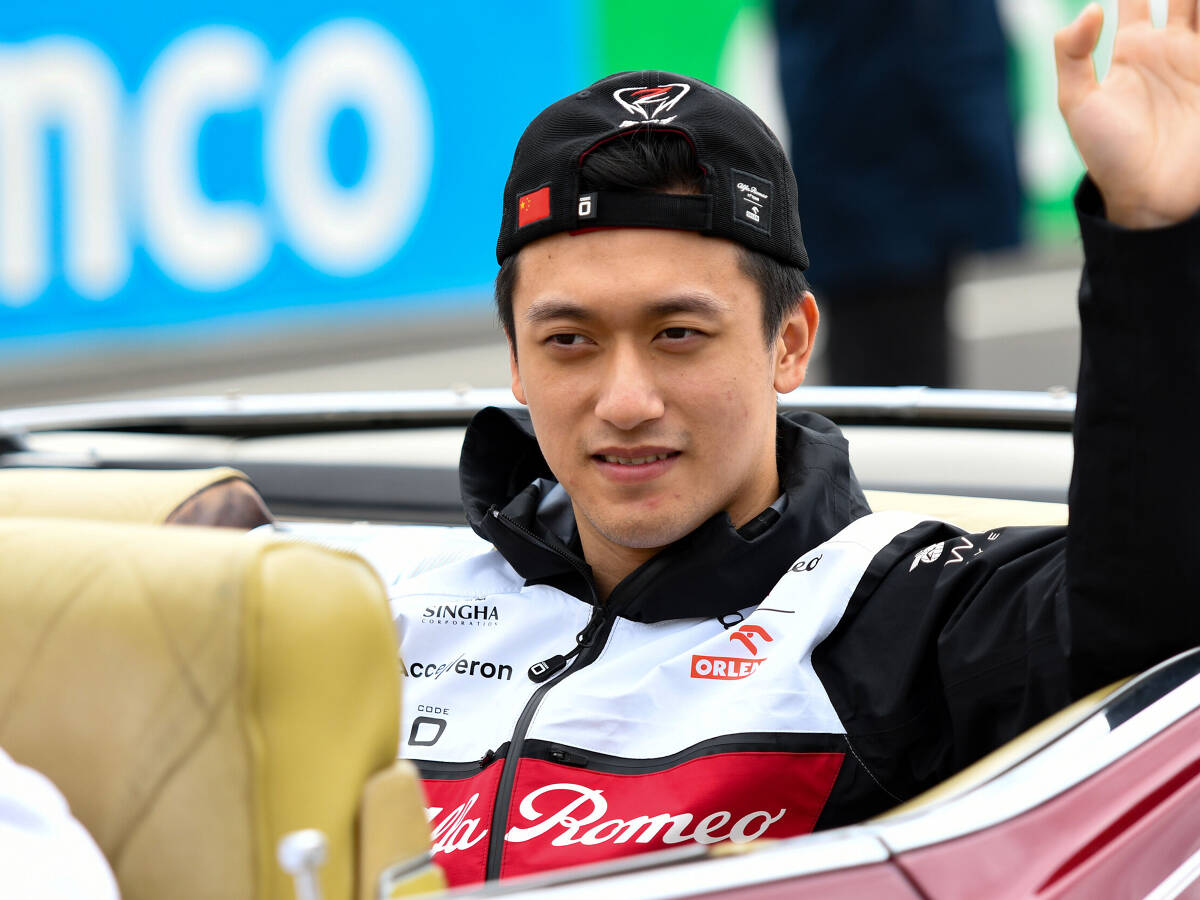 Foto zur News: Guanyu Zhou: Kritik vor Formel-1-Debüt "hat ziemlich wehgetan"