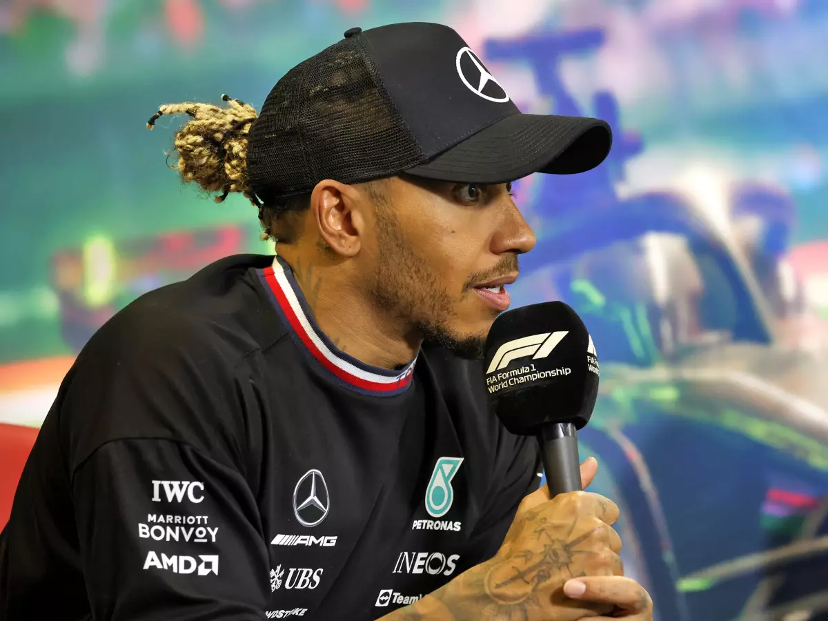 Lewis Hamilton Foto zur News: Hamilton: Müssen Fahrerinnen aus der W-Serie besser fördern