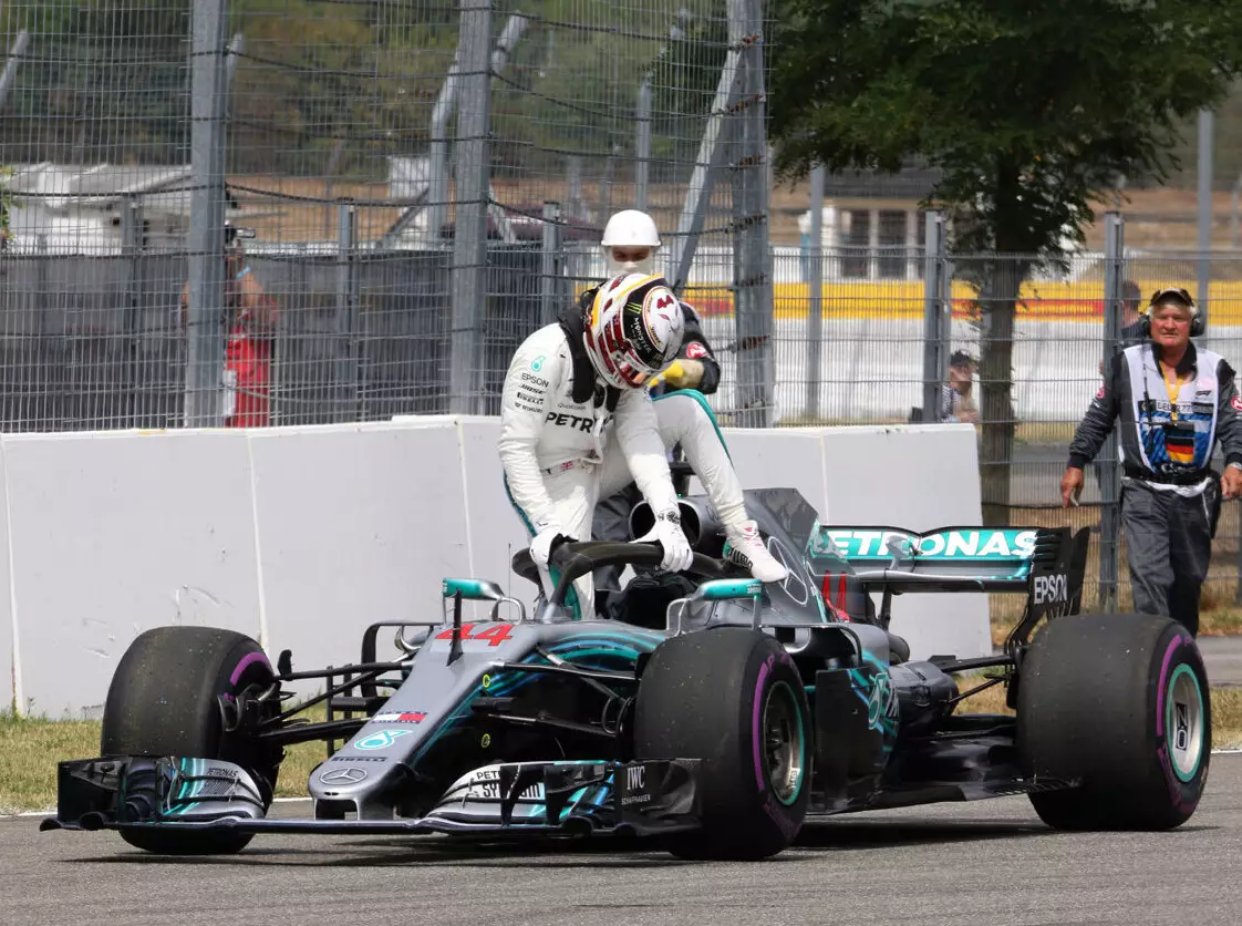 Lewis Hamilton (Mercedes) rollt im Qualifying der Formel 1 in Hockenheim 2018 aus Foto zur News: Fotostrecke: Die schlechtesten Startplätze der aktuellen Formel-1-Sieger
