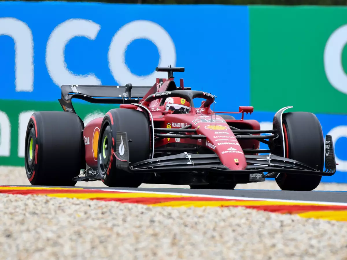 Charles Leclerc (Ferrari F1-75) beim Training zum Formel-1-Rennen in Belgien 2022 Foto zur News: Charles Leclerc von Red-Bull-Pace überrascht: "Oh, okay, das ist schnell"