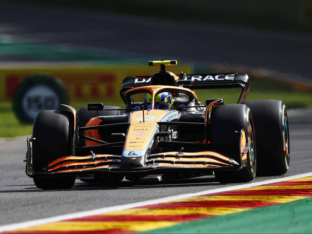 Foto zur News: Seidl: "Fehlende Traktion aus Kurve eins" Grund für McLaren-Ergebnis