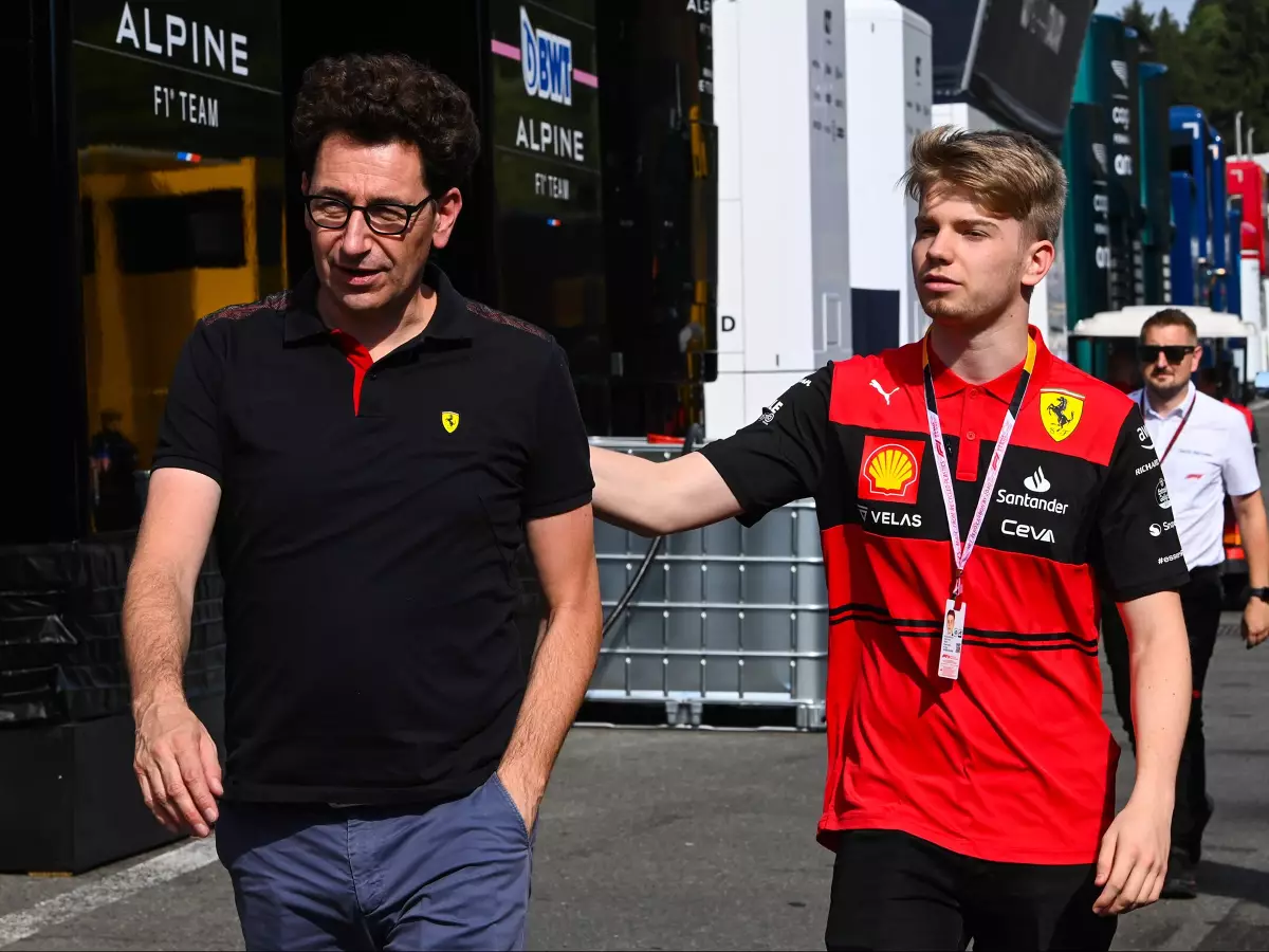 Mattia Binotto, Robert Schwarzman Foto zur News: Robert Schwarzman: Glaubt Ferrari mehr an ihn als an Mick Schumacher?