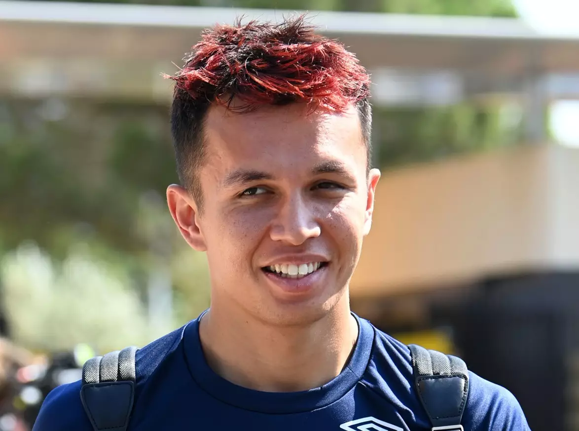 Alexander Albon Foto zur News: Alexander Albon nach Blinddarm-OP aus Krankenhaus entlassen