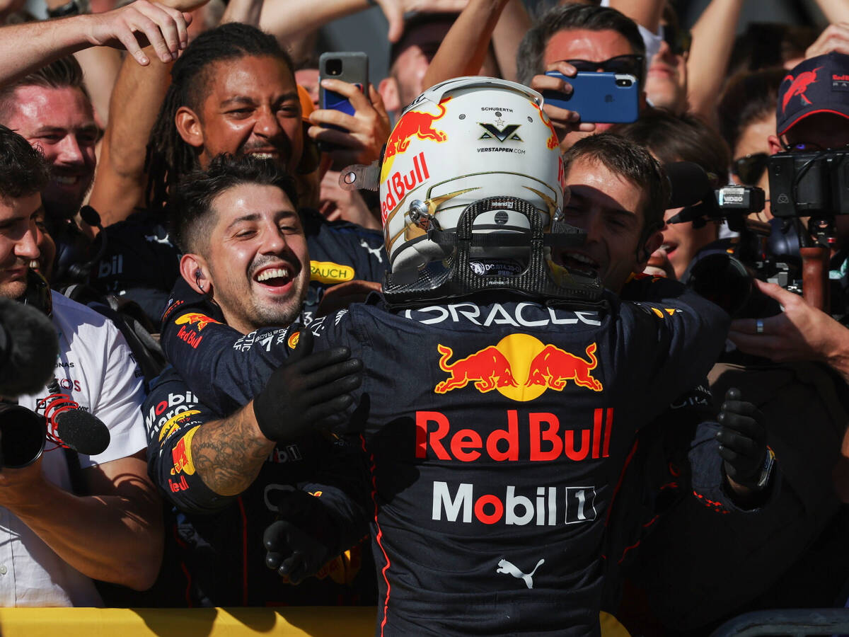 Foto zur News: Trotz Red-Bull-Dominanz: Formel-1-CEO mit neuen Regeln zufrieden