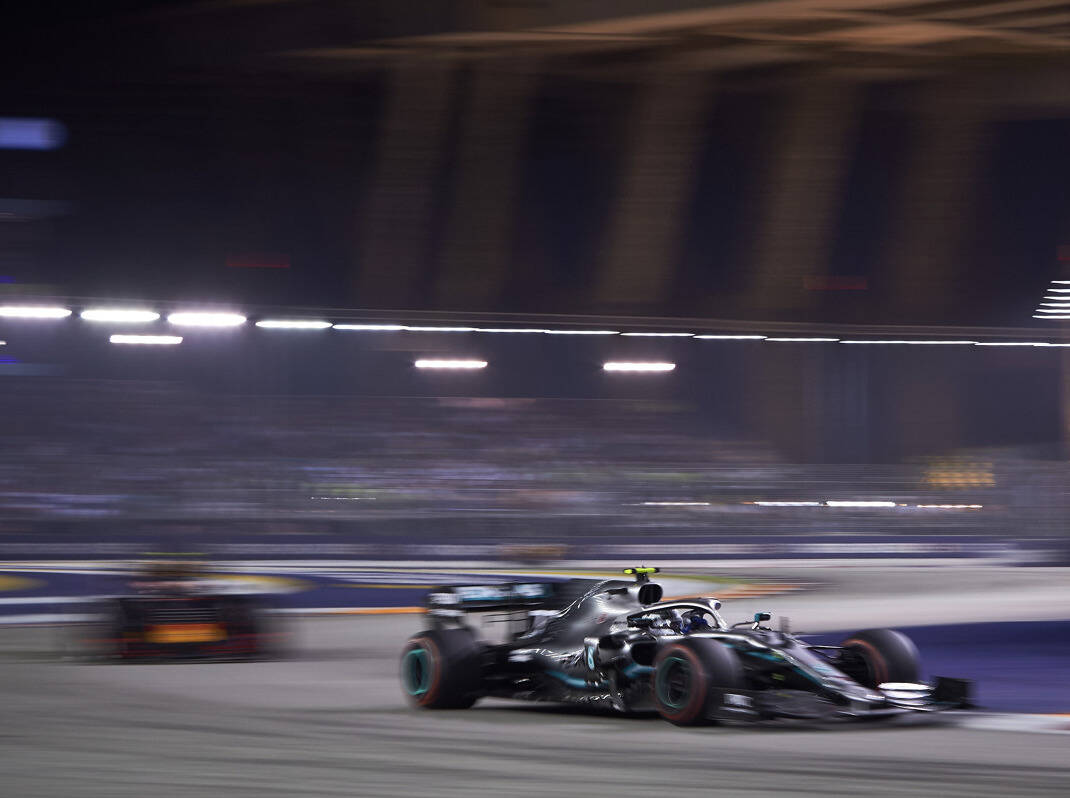 Foto zur News: Warum Singapur die härteste Herausforderung für Formel-1-Fahrer ist