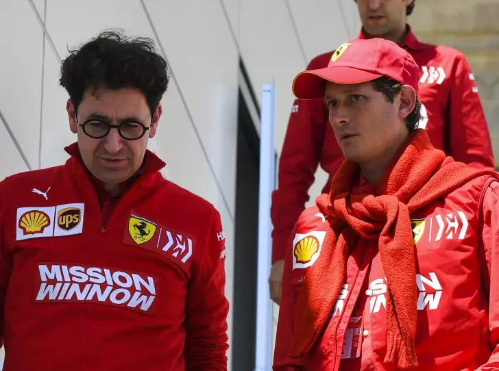 Foto zur News: Mattia Binotto relativiert Interview: Carlos Sainz nicht unsere Nummer 2