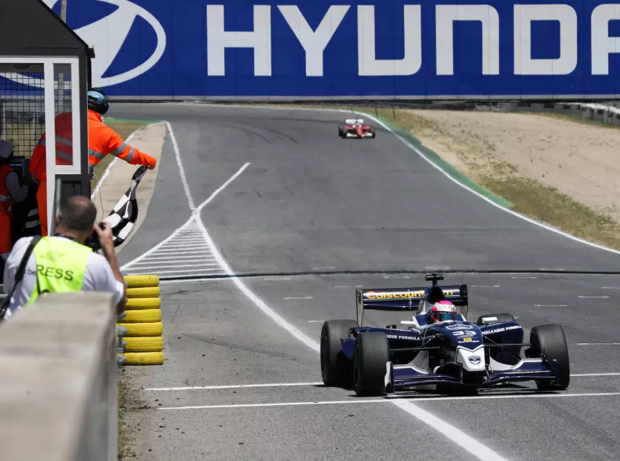 Superleague Formula in Jarama Foto zur News: Jarama wie Zandvoort? Pläne für neuen Spanien-Grand-Prix gehen voran