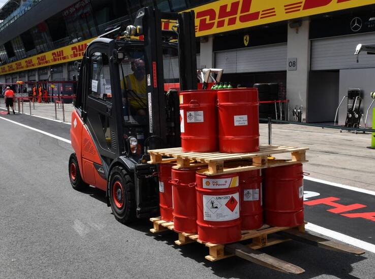 Foto zur News: Synthetische Kraftstoffe: Warum wartet die F1 so lange mit E-Fuels?