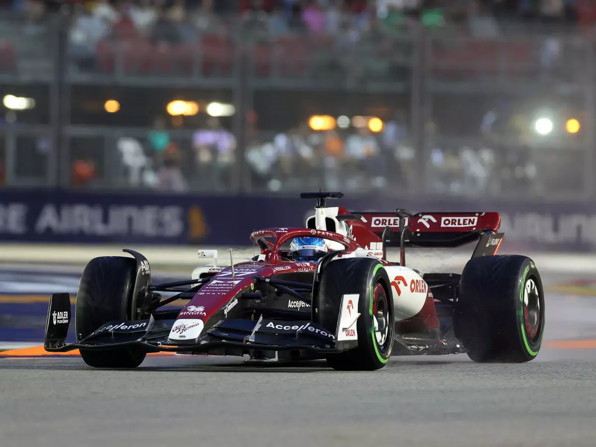 Foto zur News: Wieder keine Punkte für Bottas, aber Positives aus Singapur mitgenommen