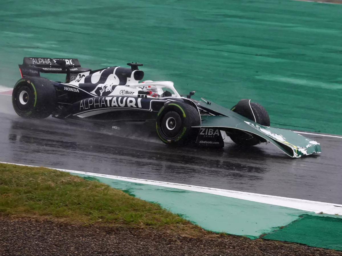 Foto zur News: Pierre Gasly nach Traktor-Vorfall beim Japan-GP von der FIA bestraft