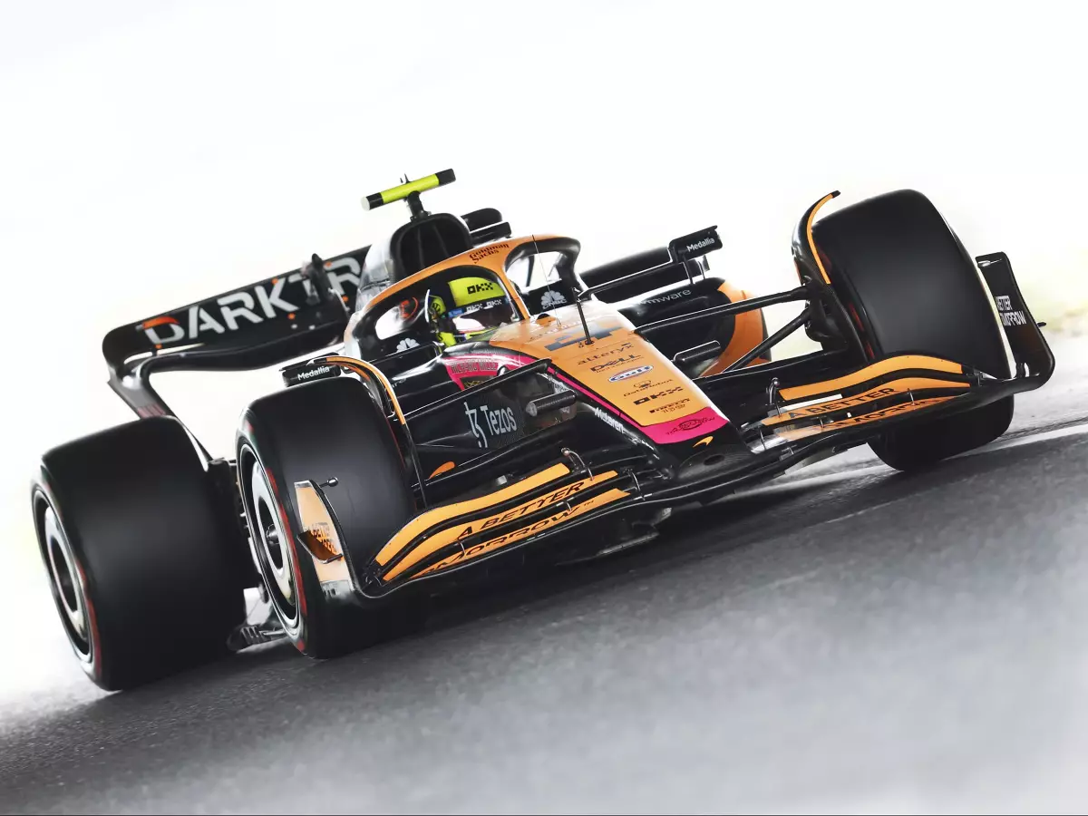 Lando Norris Foto zur News: Alpine holt auf: McLaren-Teamchef Seidl trotzdem "nicht nervös"